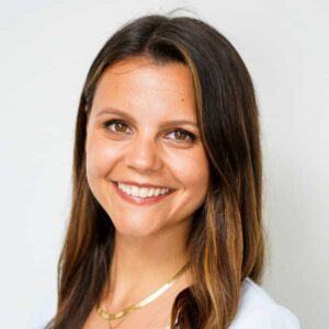 Claudiapfauheadshot